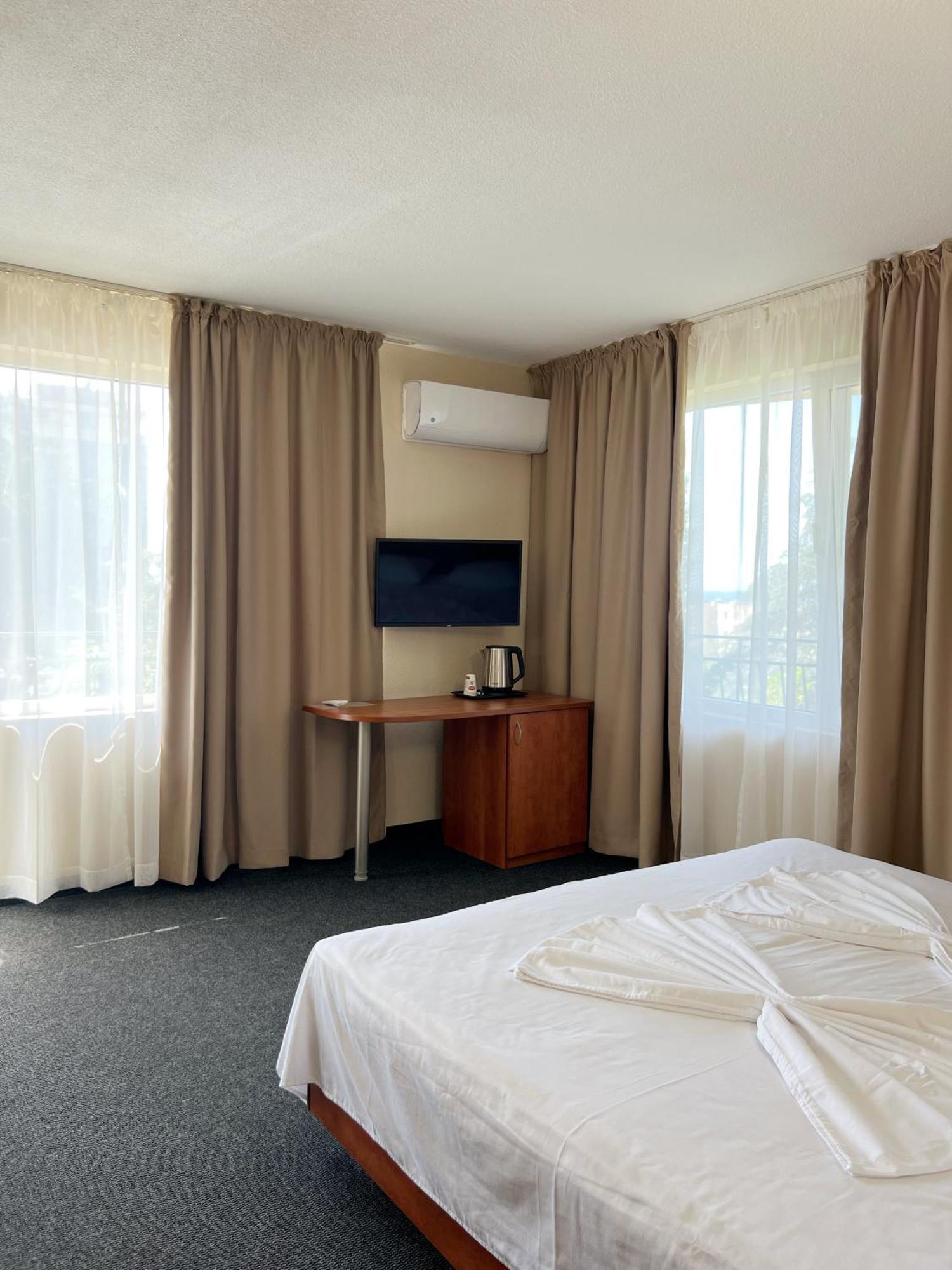 Hotel Jambo Golden Sands Exterior foto